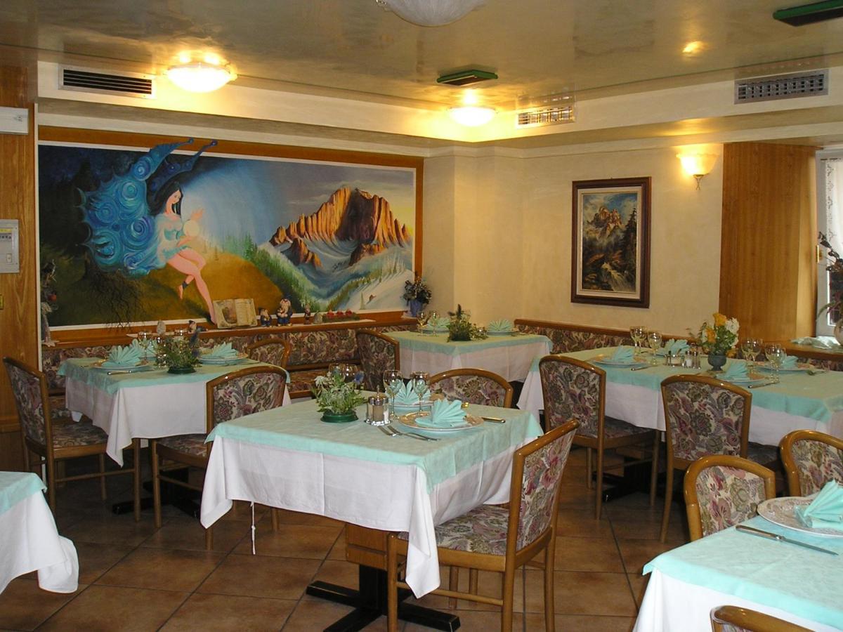 Albergo Alpino Arabba Exterior photo